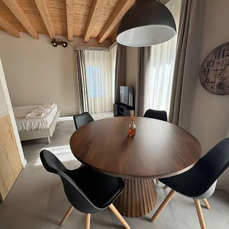 דירה Hillside House Sant'andrea ויטוריו ונטו