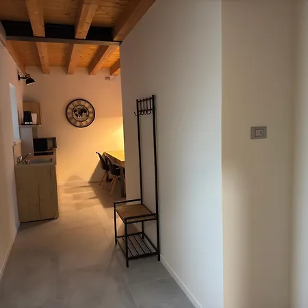 Hillside House Sant'andrea Διαμέρισμα